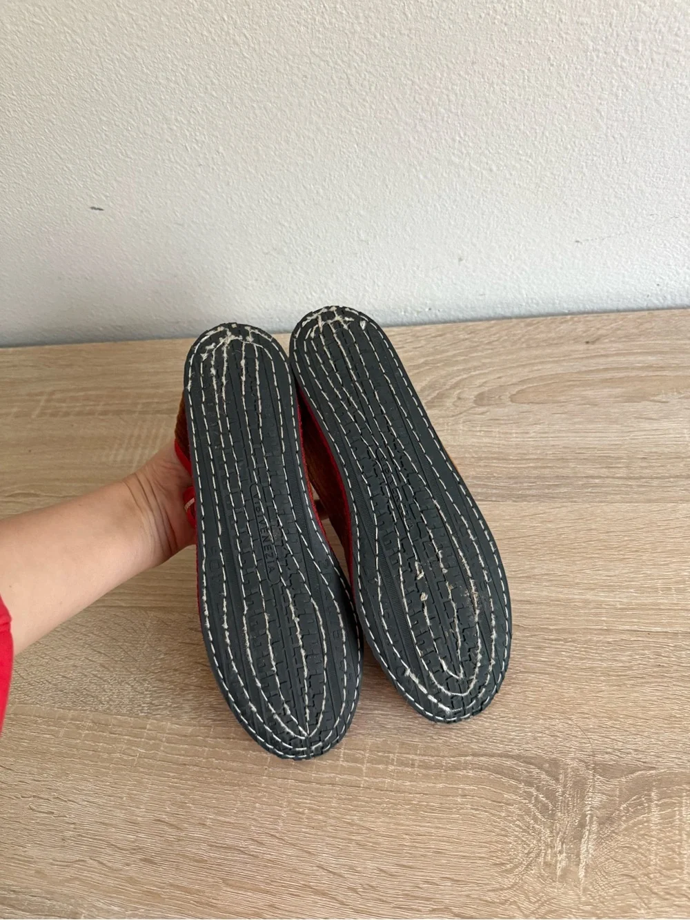 ViBi VENEZiA Mary Jane Corduroy Velvet Furlana Flats Sz 39/9